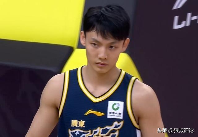 开云娱乐-广东vs江苏前瞻:徐杰胡明轩再战庞峥麟 杜锋能否上演复仇之战